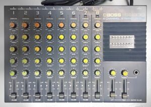Boss BX-800 Mixer