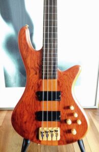 Schecter Stiletto Bass